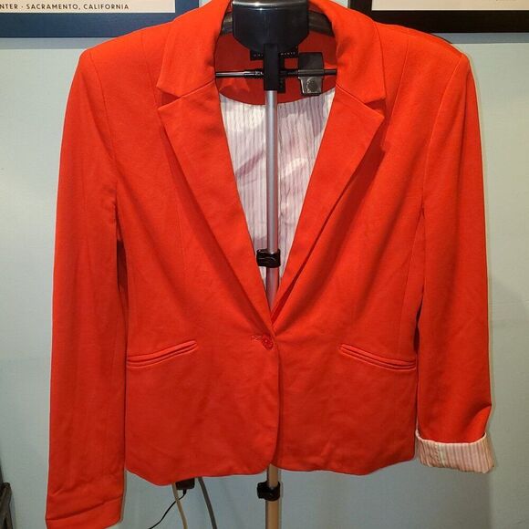 Grace Elements Jackets & Blazers - Grace Elements Sz 14 Orange Lined Blazer. Trendy, Professional, Cuffs